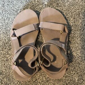 TEVA - Taupe Sandals with Adjustable Velcro Straps